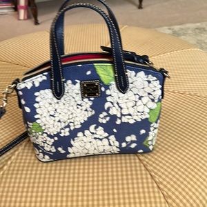 Dooney and bourke purse flowered and like new